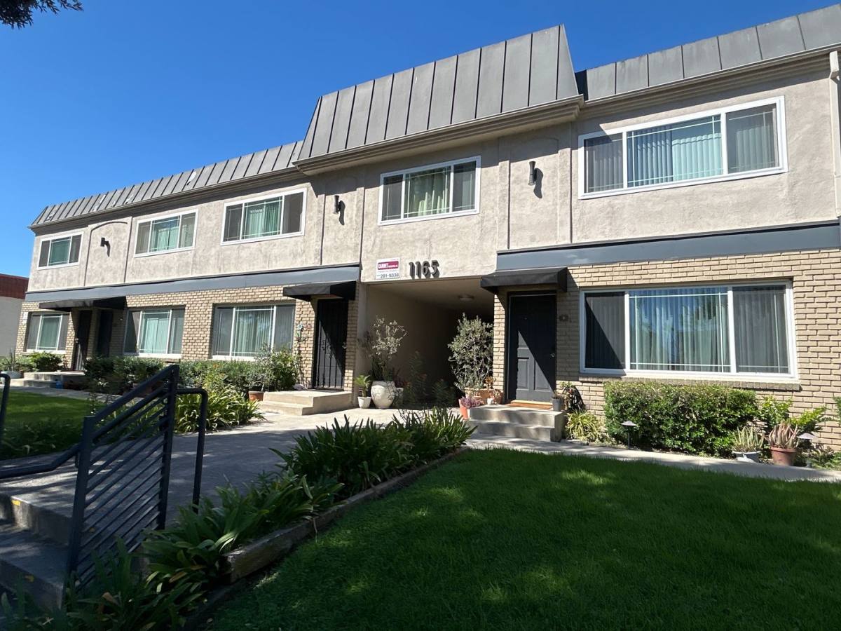 1165 Thompson Ave, Glendale, CA 91201 - Apartment for Rent