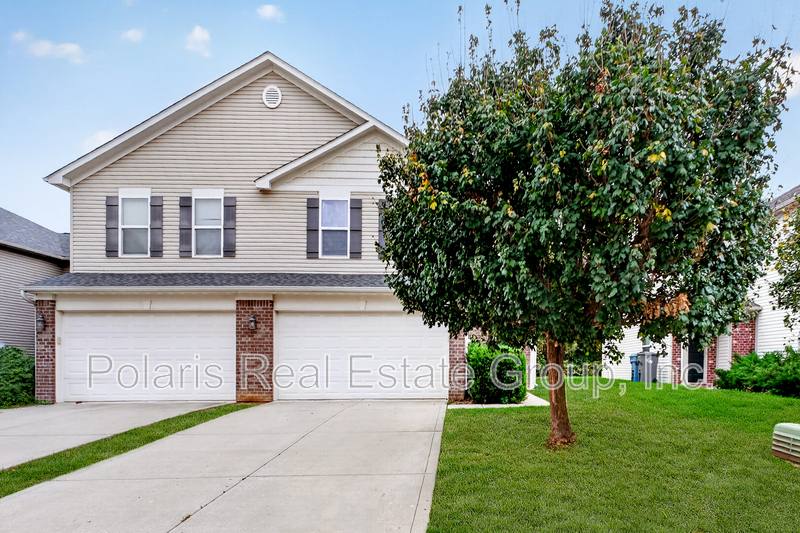 Townhouse for rent at 1207 Topp Creek Dr, Indianapolis, IN 46214