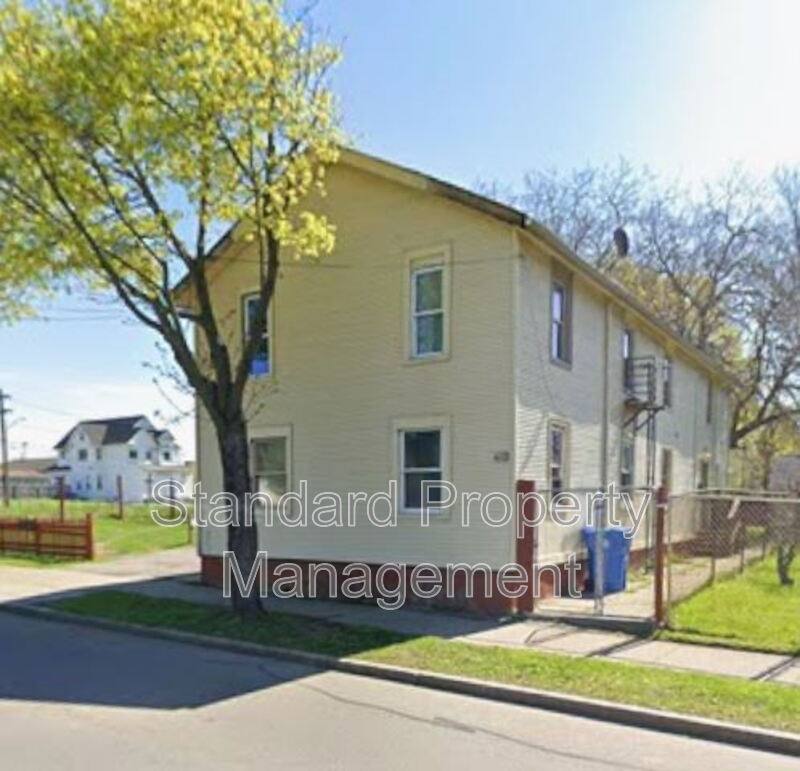 Apartment for rent at 410 Scio St, Rochester, NY 14605