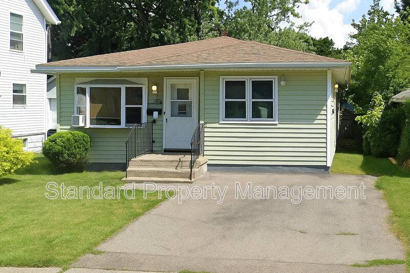 House for rent at 254 Ernst St, Rochester, NY 14621