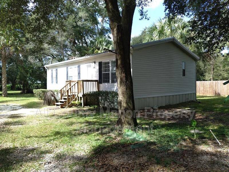 House for rent at 14411 SE 25th Ave, Summerfield, FL 34491