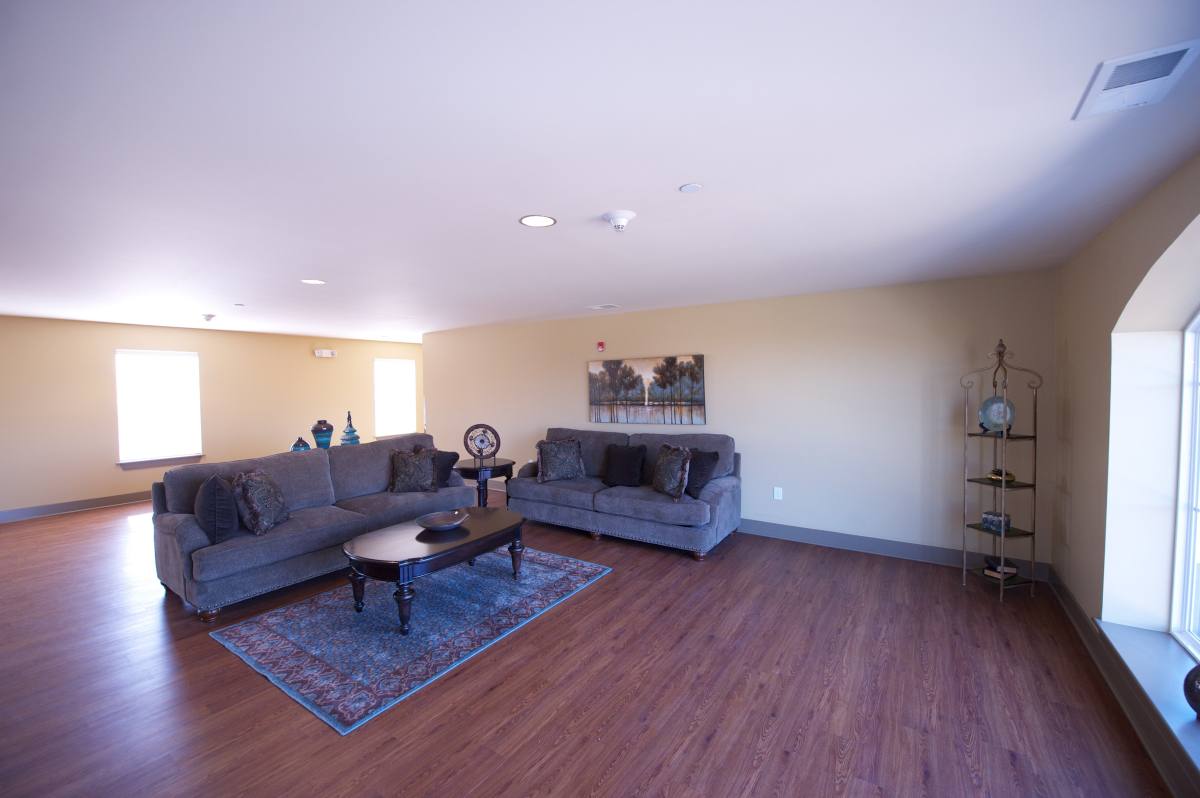2821 Biggin Hill Court, Louisville, KY 40220 - Apartment for Rent - Image 4