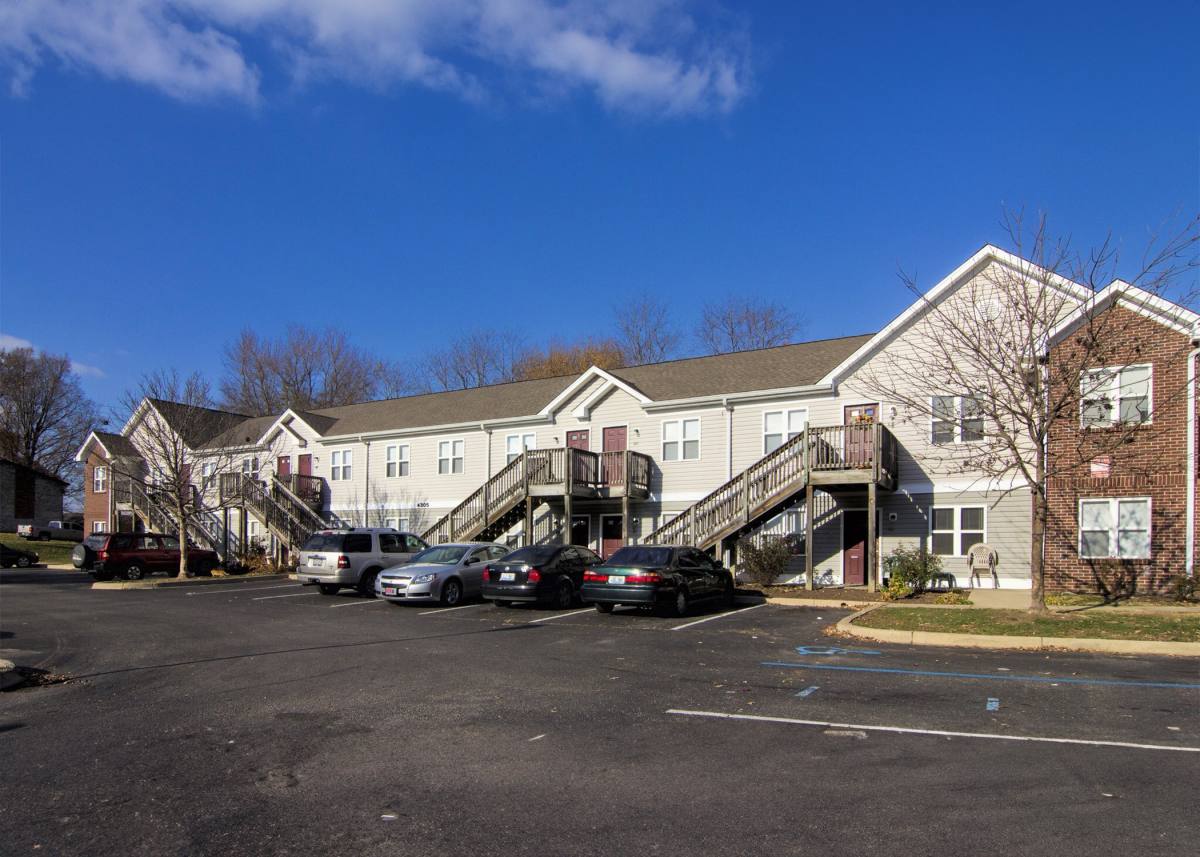 11313 Bold Forbes Lane, Louisville, KY 40272 - Apartment for Rent - Image 2