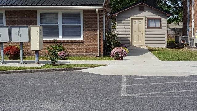 801 McGuire Ave, Paducah, KY 42001 - Apartment for Rent - Image 2