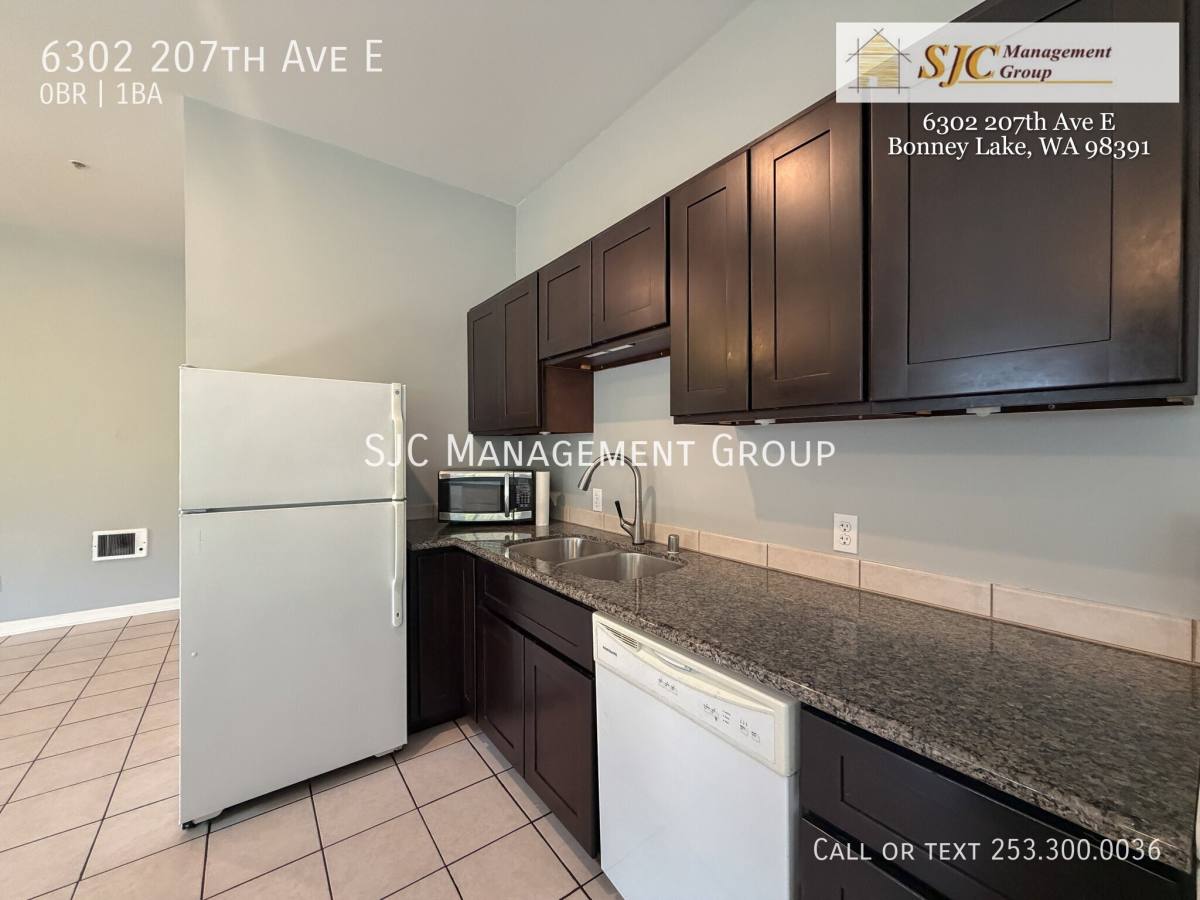 6302 207th Ave E, Bonney Lake, WA 98391 - House for Rent - Image 9