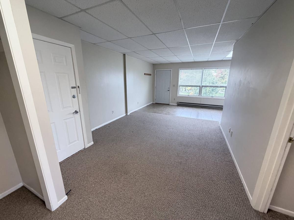 1819 N 21st St #E, Superior, WI 54880 - Apartment for Rent - Image 4