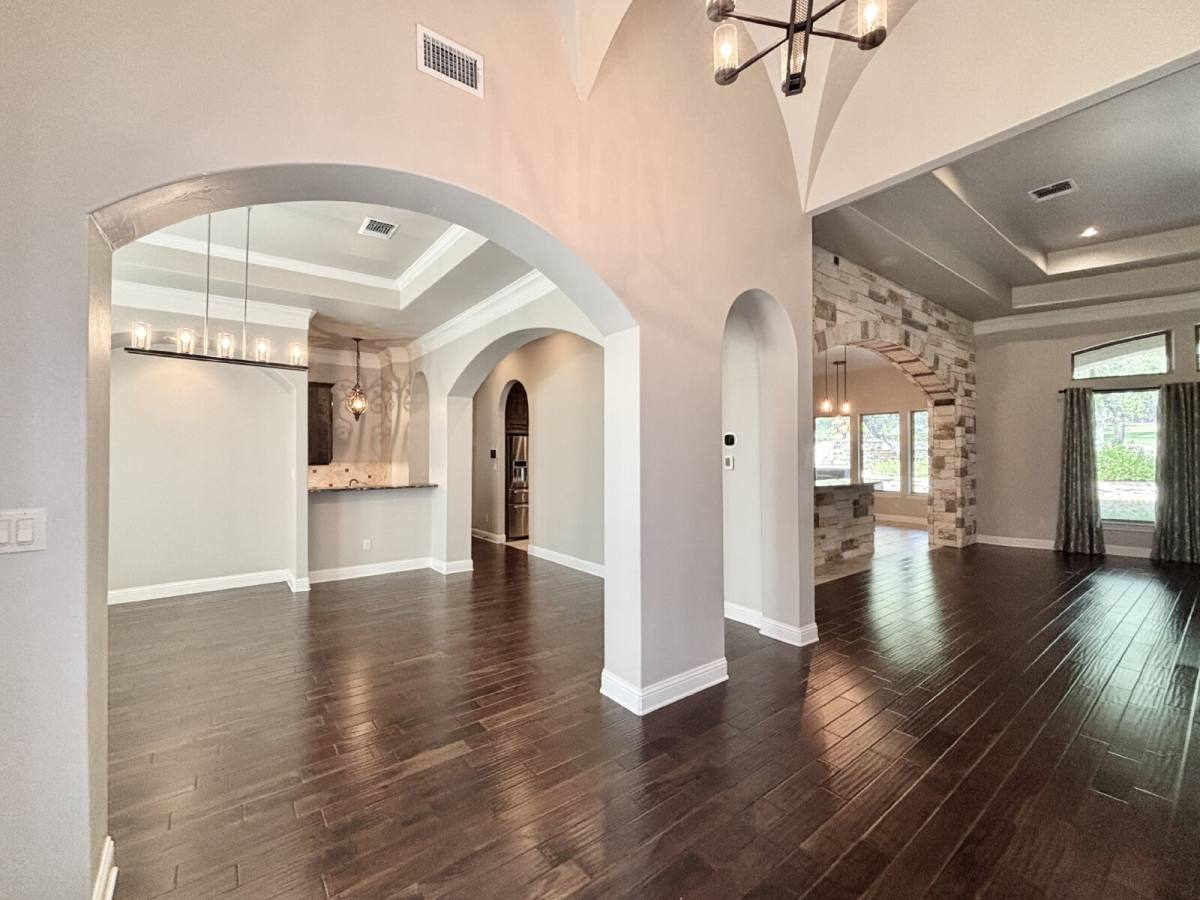1888 Split Mountain, Canyon Lake, TX 78133 - House for Rent - Image 2
