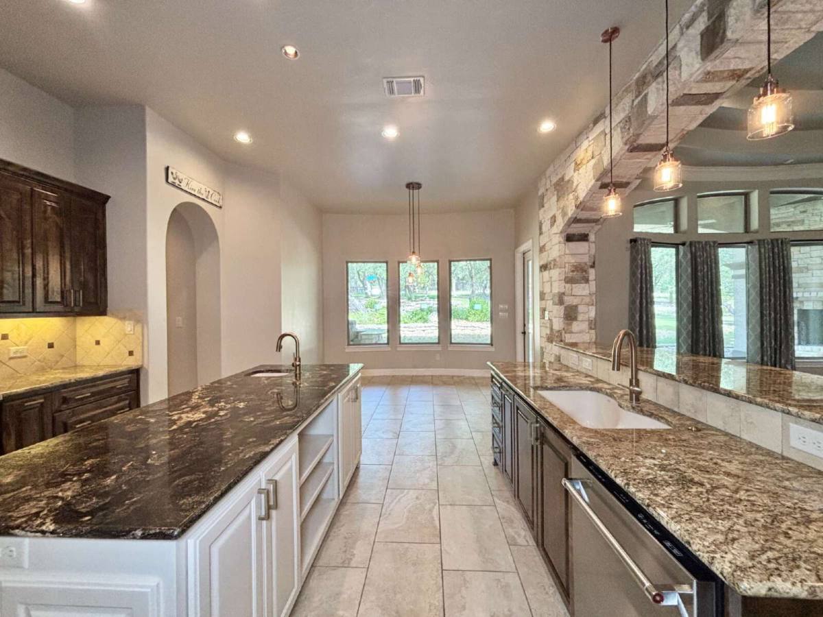 1888 Split Mountain, Canyon Lake, TX 78133 - House for Rent - Image 10
