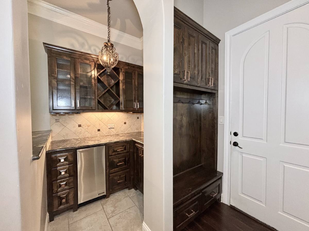 1888 Split Mountain, Canyon Lake, TX 78133 - House for Rent - Image 5