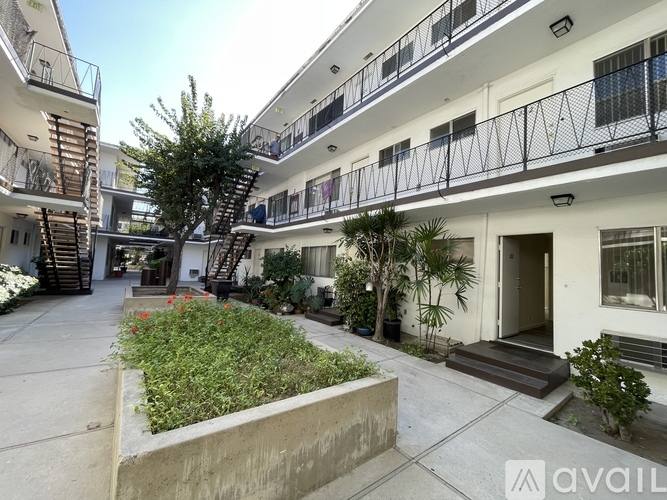 365 W Doran St #122, Glendale, CA 91203 - Apartment for Rent - Image 1