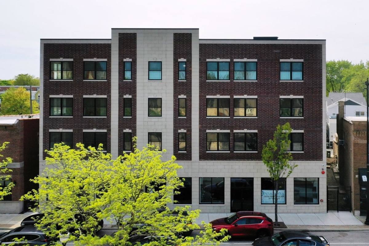 Condo for rent at 8110 Lincoln Ave #4A, Skokie, IL 60077
