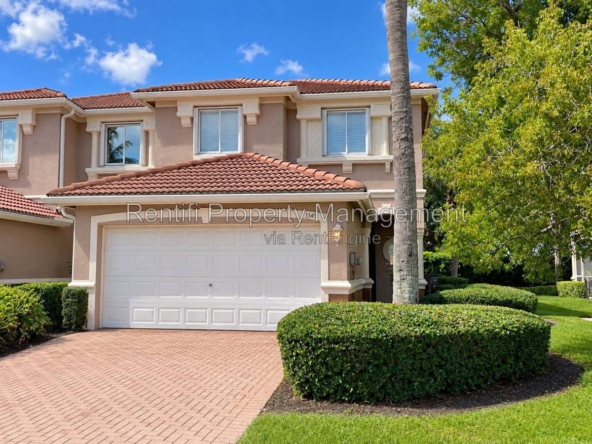 Townhouse for rent at 3345 Dandolo Circle, Cape Coral, FL 33909