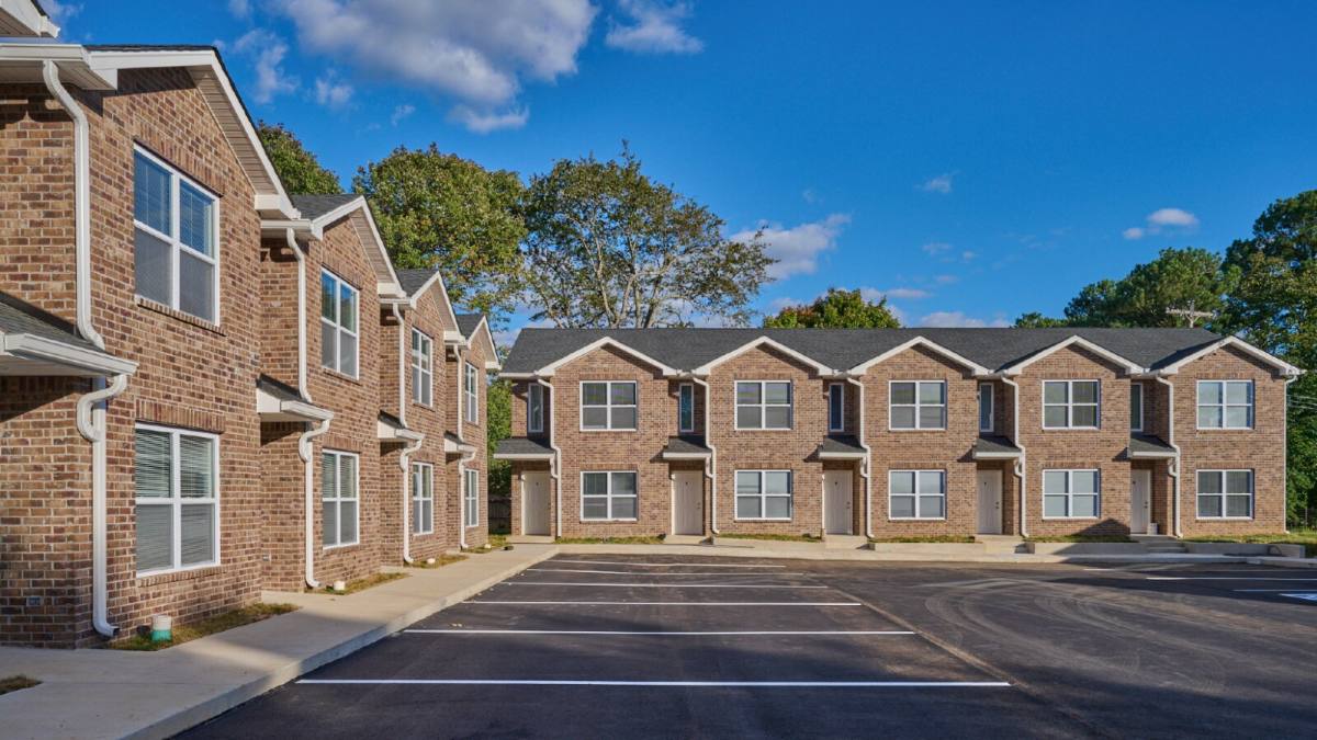 Townhouse for rent at 361 Crescent Dr #4, Springfield, TN 37172
