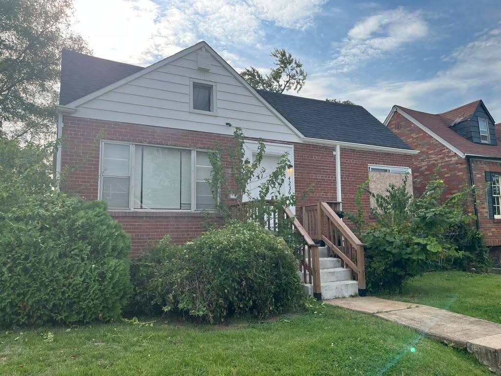 House for rent at 4236 Dressell Ave, St. Louis, MO 63120