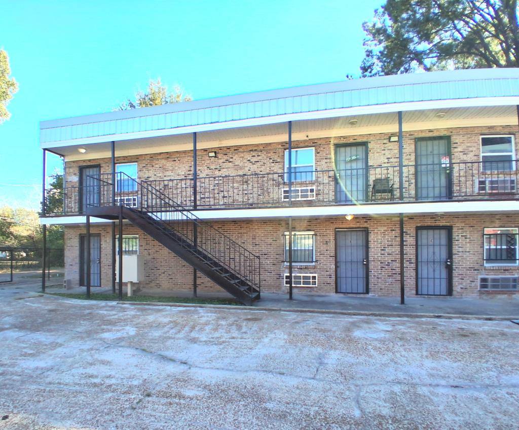 House for rent at 1215 Ame Logan St #B, Jackson, MS 39203