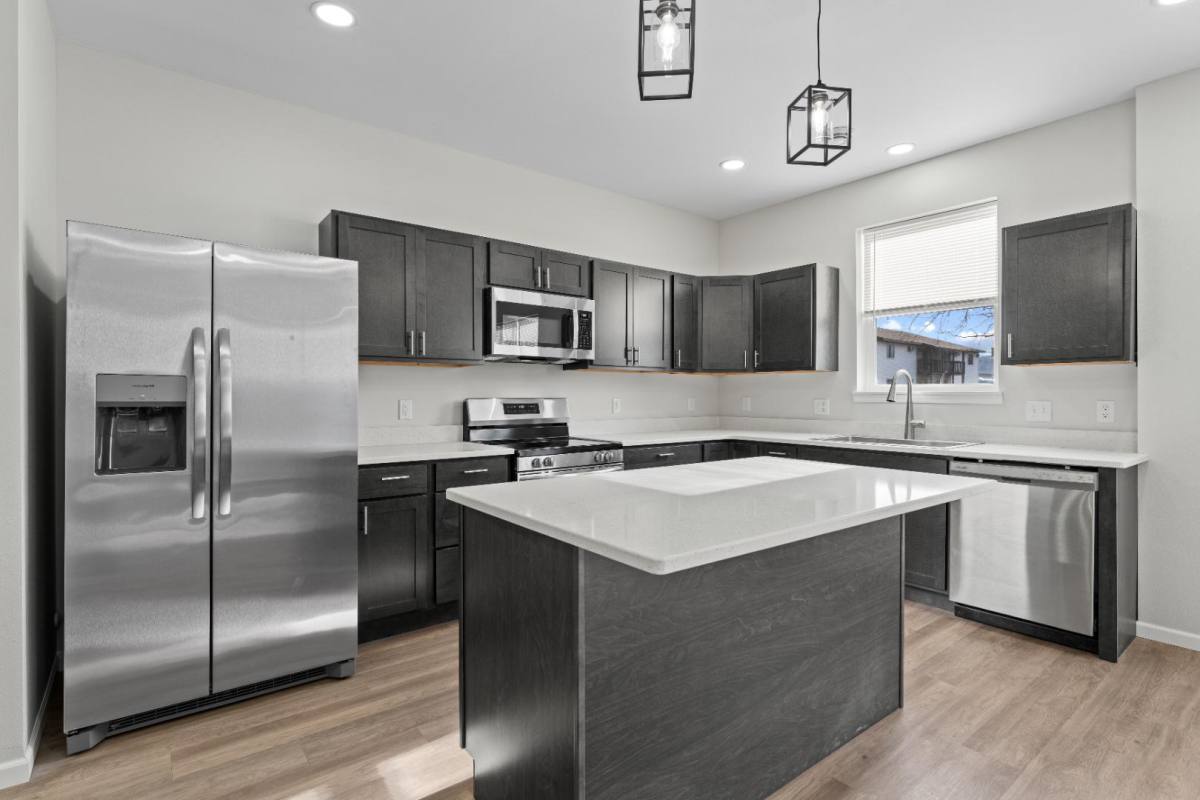 400 Sherman St #405, Mauston, WI 53948 - Townhouse for Rent - Image 1
