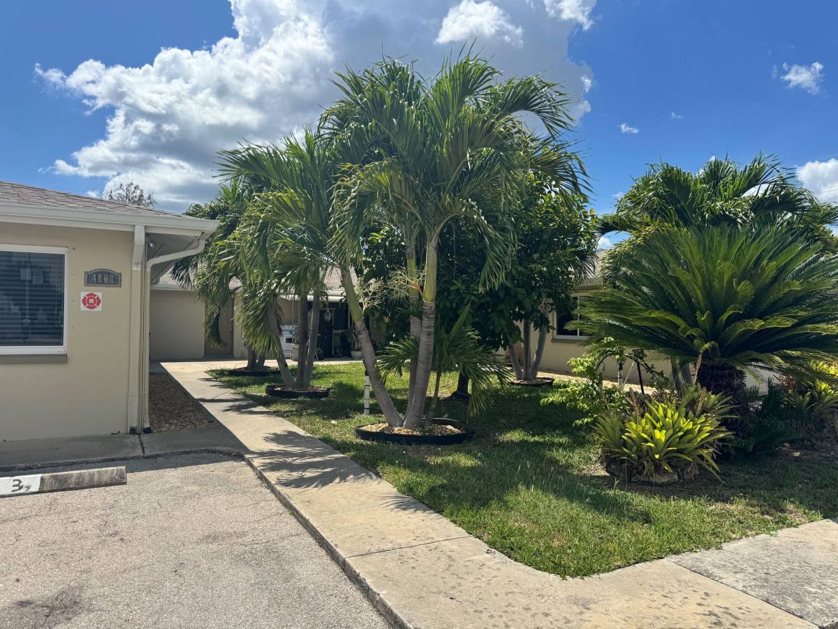 Apartment for rent at 4808 Lucaya Dr, Cape Coral, FL 33904