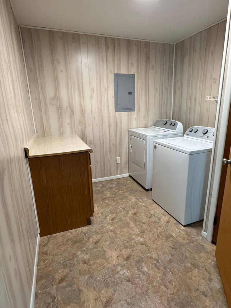601 W Wiley, Bluffton, IN 46714 - Apartment for Rent - Image 6