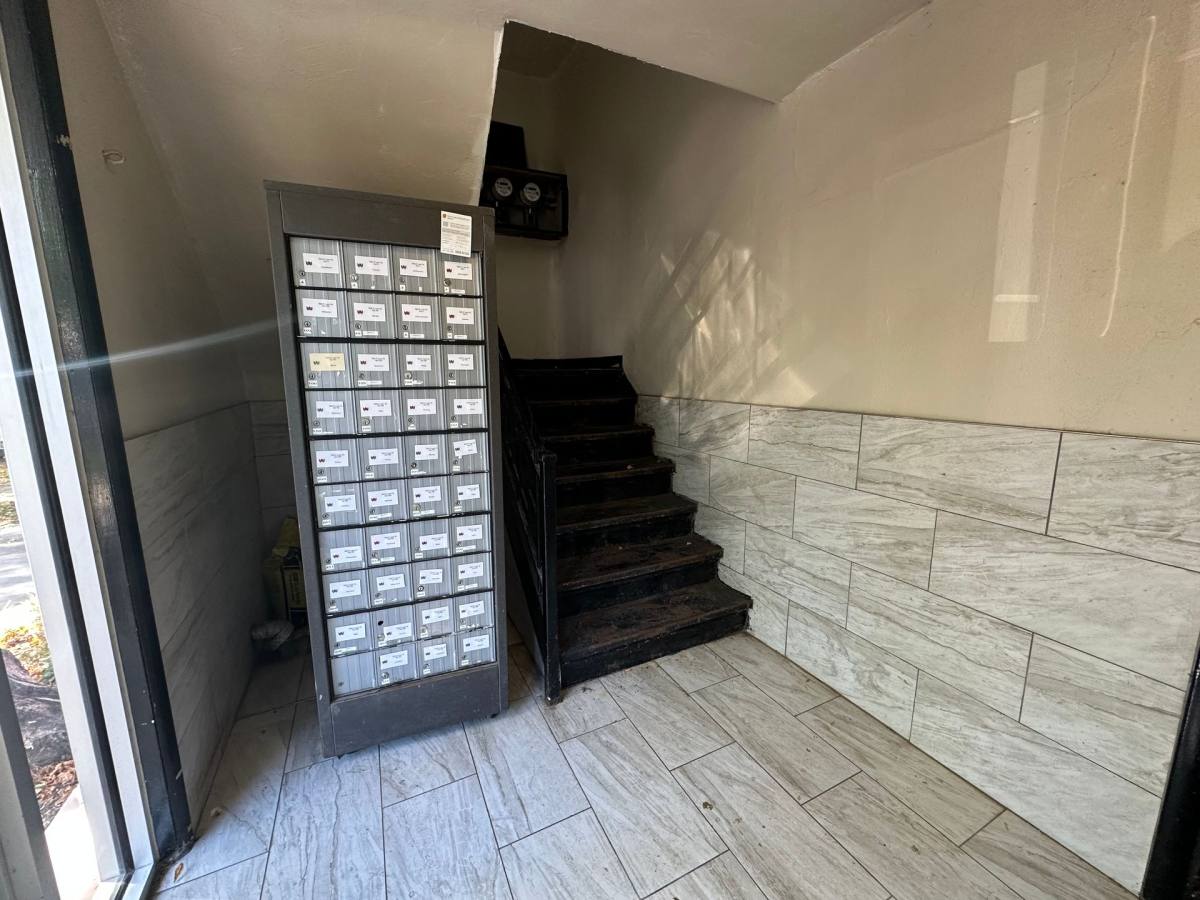 1026 E Lyon St, Milwaukee, WI 53202 - Apartment for Rent - Image 3
