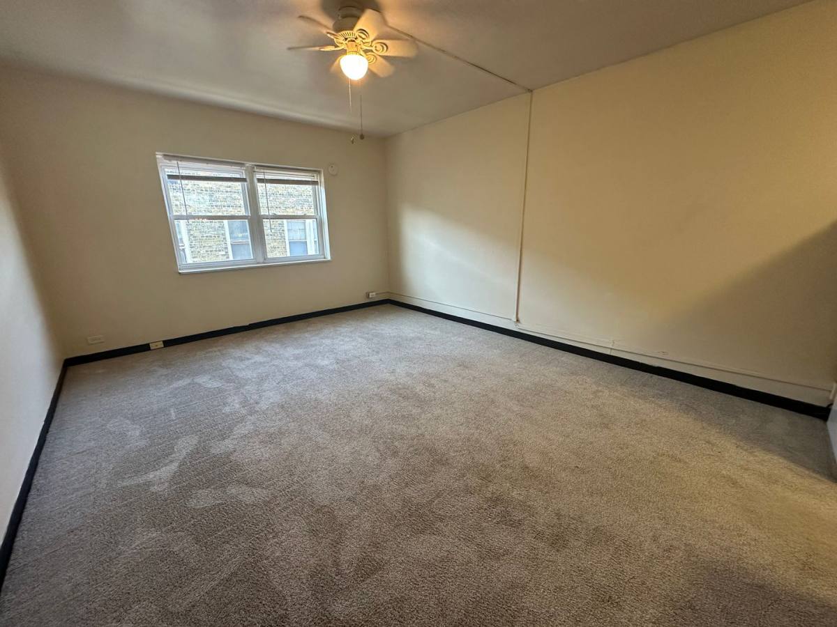 1026 E Lyon St, Milwaukee, WI 53202 - Apartment for Rent - Image 8