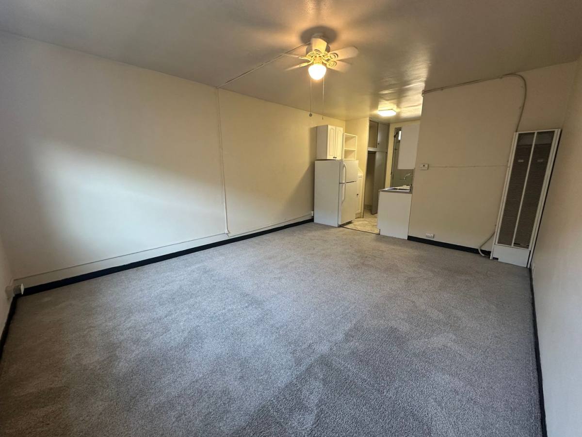 1026 E Lyon St, Milwaukee, WI 53202 - Apartment for Rent - Image 9
