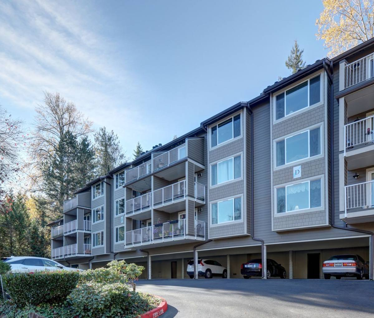 Condo for rent at 206 Mountain Park Blvd SW #D304, Issaquah, WA 98027