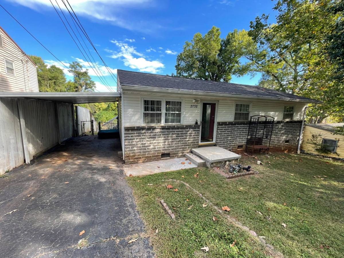 House for rent at 2738 Sherrod Rd, Knoxville, TN 37920