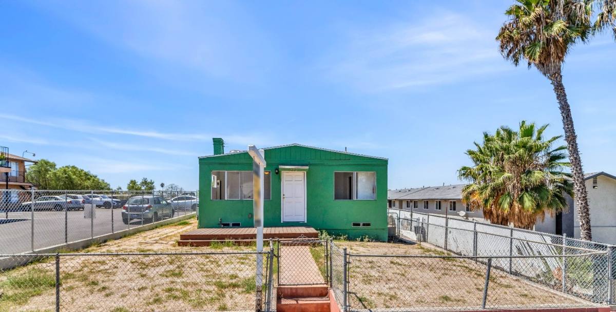 House for rent at 222 Willie James Jones Ave, San Diego, CA 92102