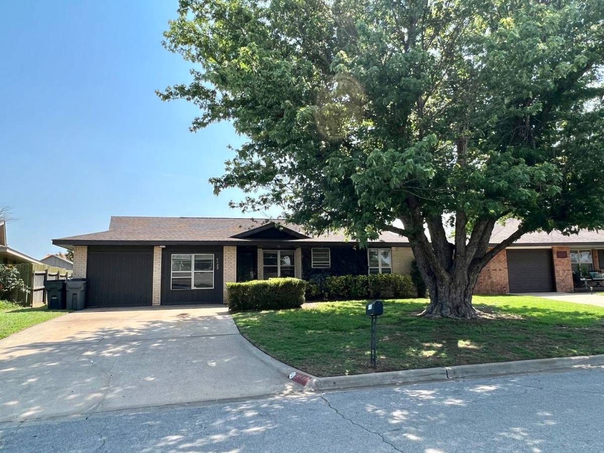 House for rent at 4722 SE Mieling Dr, Lawton, OK 73501