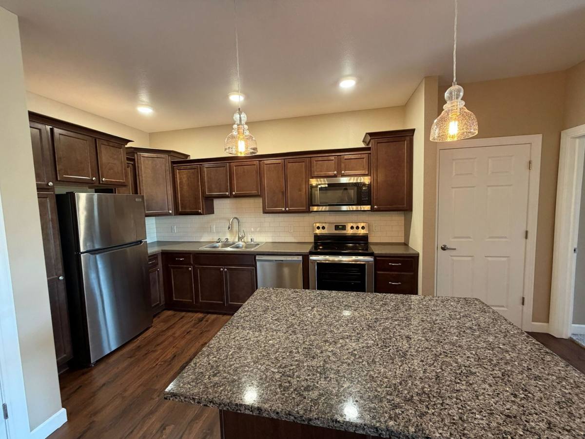 Rapid River, 325 Lynn St, Baraboo, WI 53913 - Apartment for Rent