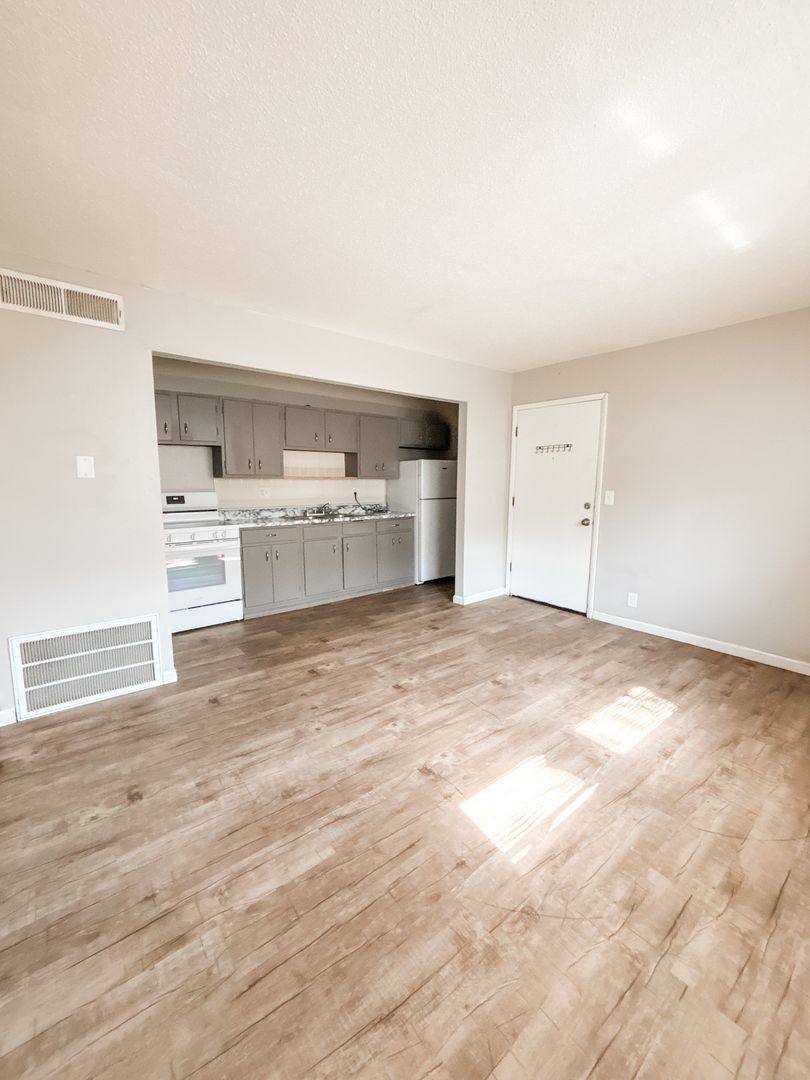 Apartment for rent at Grand, 3216 S Grand Ave, Joplin, MO 64804