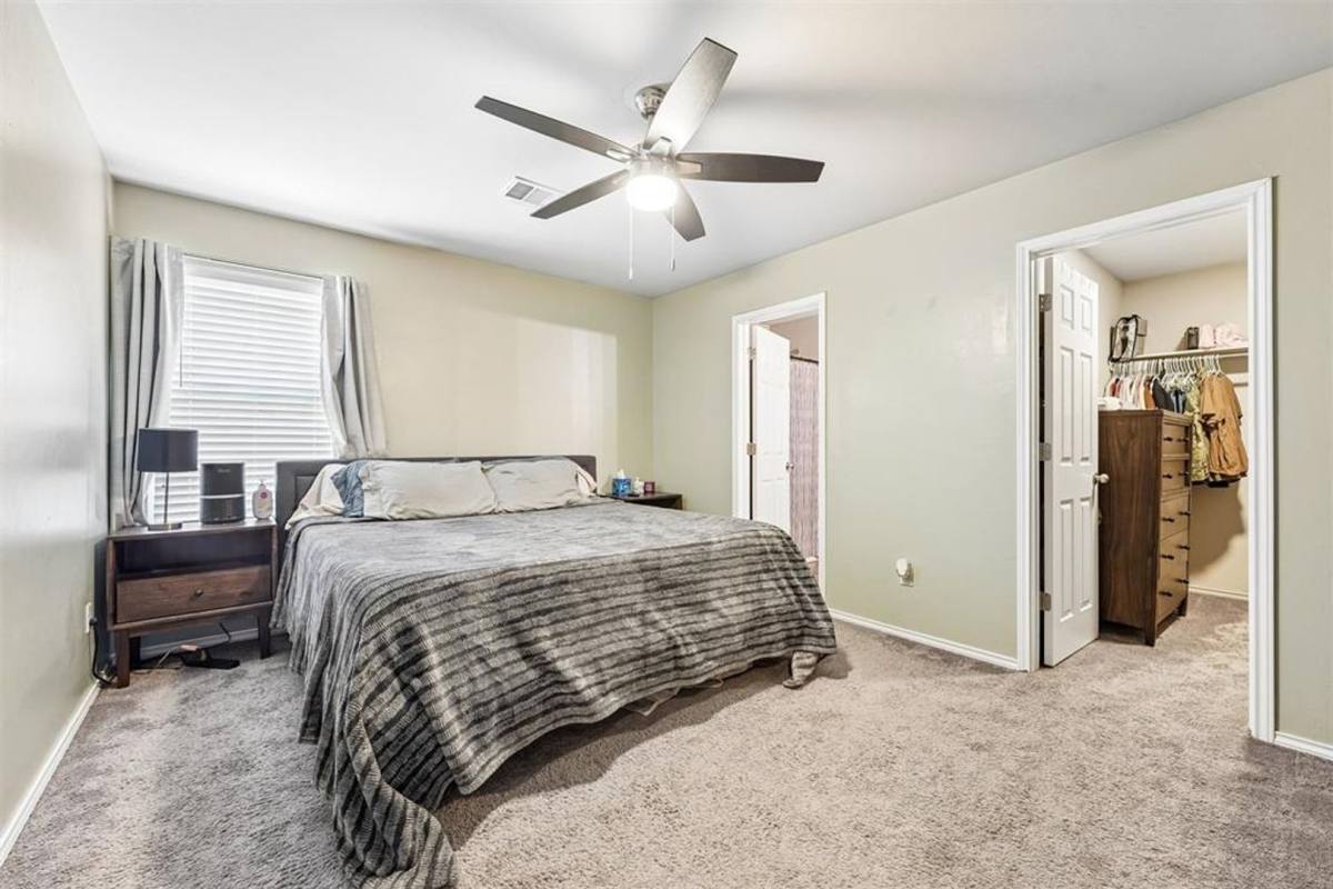 204 SE 4th St, Newcastle, OK 73065 - House for Rent - Image 9