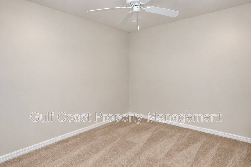 233 Cape Harbour Loop #103, Bradenton, FL 34212 - Townhouse for Rent - Image 6