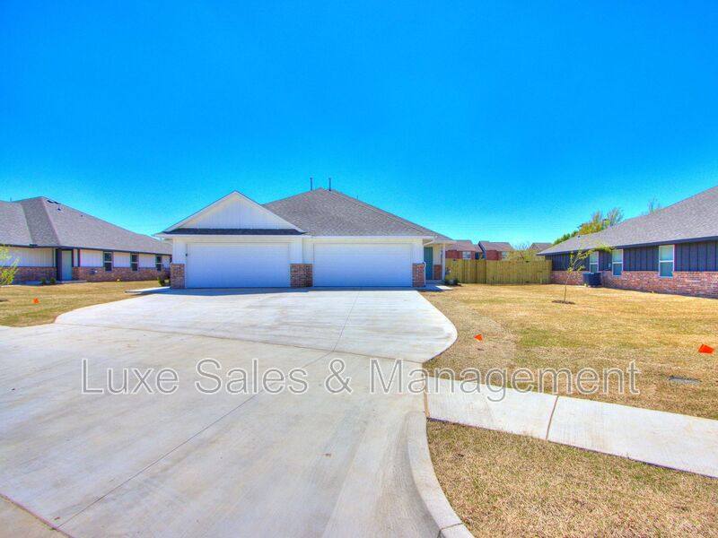 House for rent at 1501 Pavy Parkway, El Reno, OK 73036