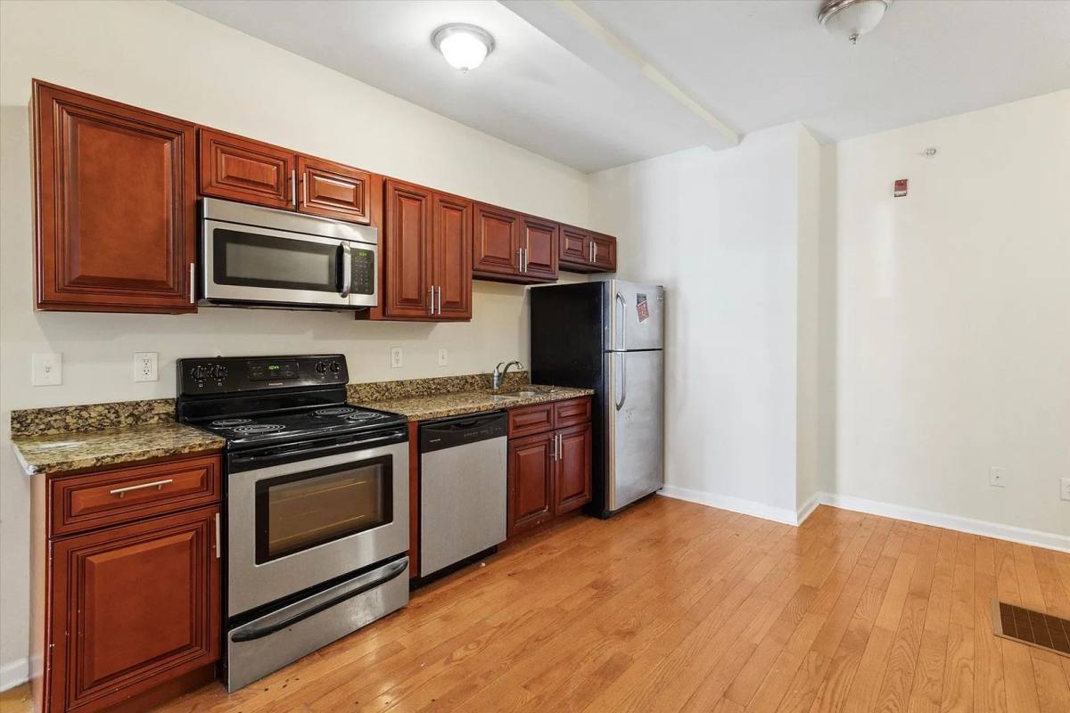 Apartment for rent at 1519-21 N 16th St, Philadelphia, PA 19121