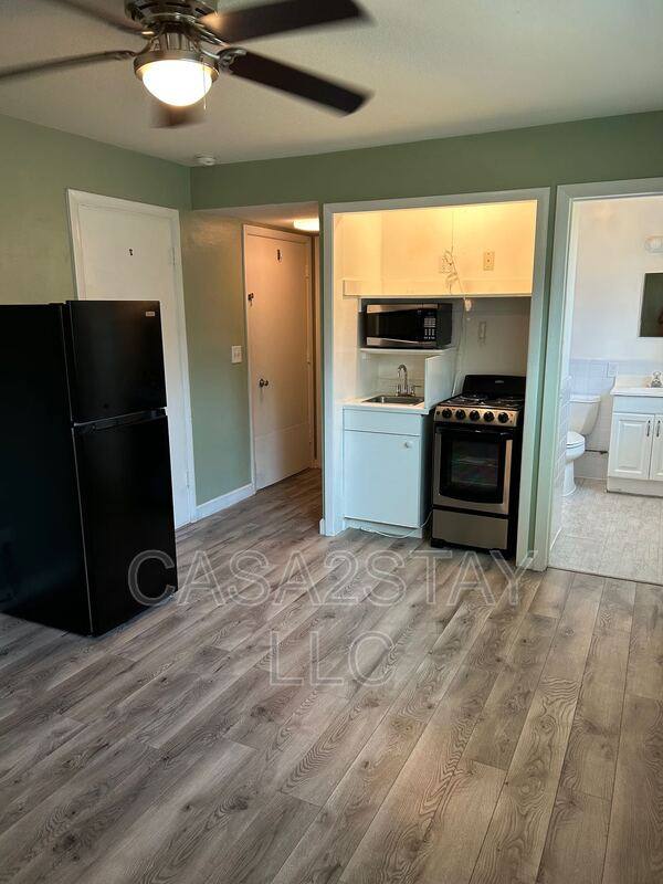 Apartment for rent at 4917 Vincennes St #4, Cape Coral, FL 33904