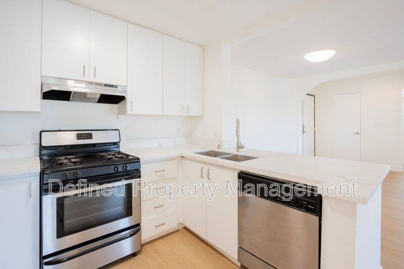 10020 Zelzah Ave #213, Northridge, CA 91325 - Apartment for Rent - Image 5