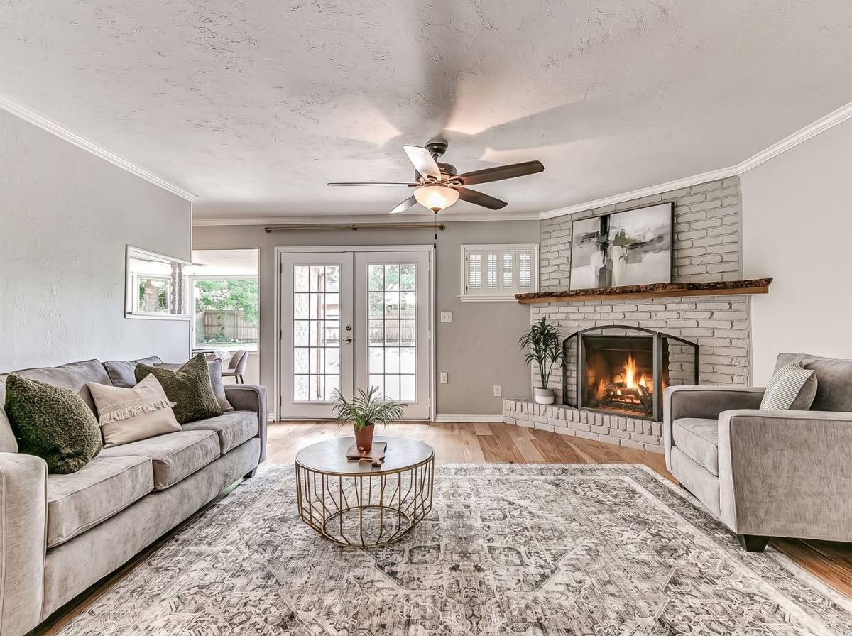 House for rent at 9917 Village Dr, Oklahoma City, OK 73120