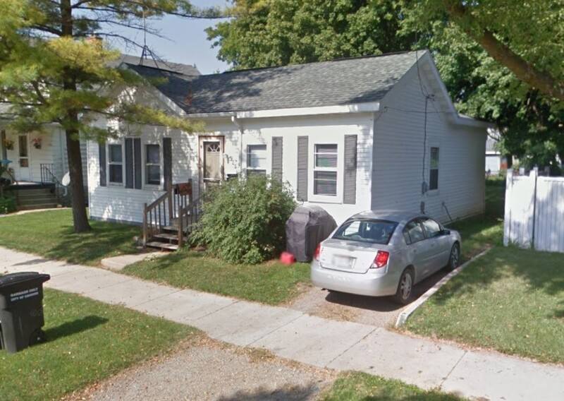 House for rent at 918 Cleveland Ave, Oshkosh, WI 54901