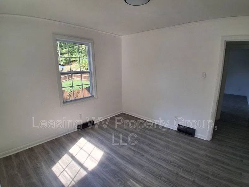 218 Baker Rd, Huntington, WV 25705 - House for Rent - Image 10