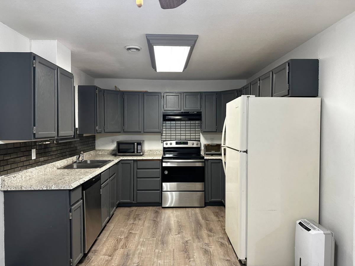 863 Stol Dr, North Pole, AK 99705 - Apartment for Rent - Image 3