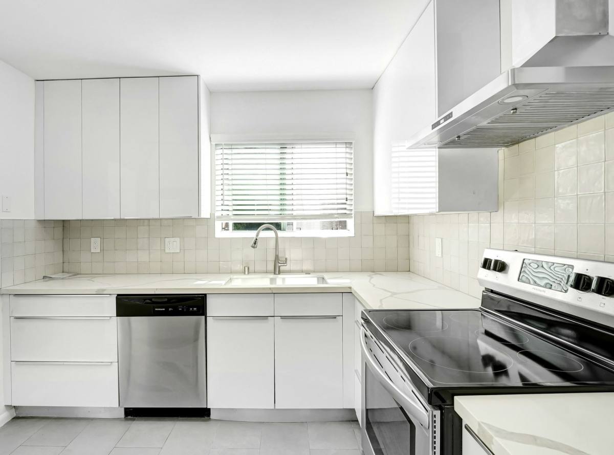 845 20th St, Santa Monica, CA 90403 - Apartment for Rent - Image 1