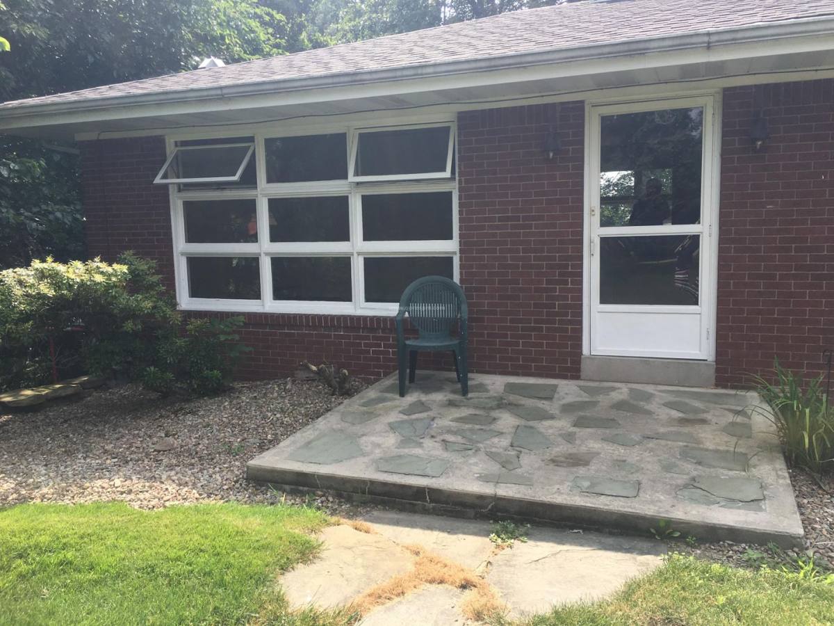 House for rent at 563 New Texas Rd, Pittsburgh, PA 15239