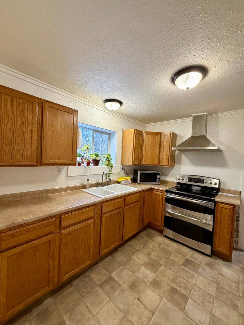 2760 King Arthur Way, Fairbanks, AK 99709 - House for Rent - Image 5