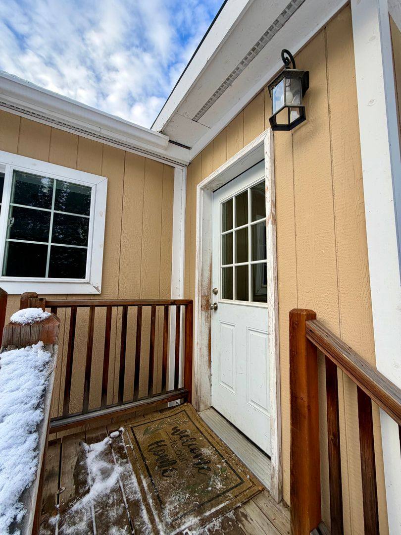 2760 King Arthur Way, Fairbanks, AK 99709 - House for Rent - Image 2