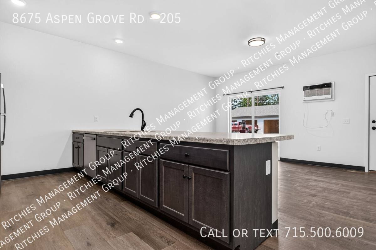 Apartment for rent at 8675 Aspen Grove Rd, Minocqua, WI 54548
