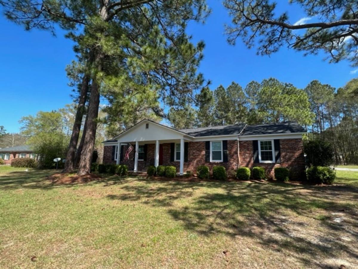 House for rent at 238 Highpoint Rd, Statesboro, GA 30458