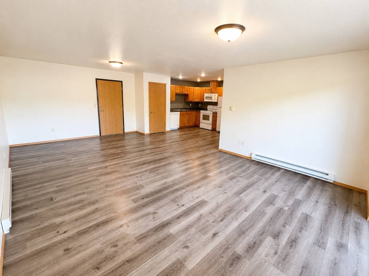 201 Wilshire Blvd N, Stevens Point, WI 54481 - Apartment for Rent - Image 6