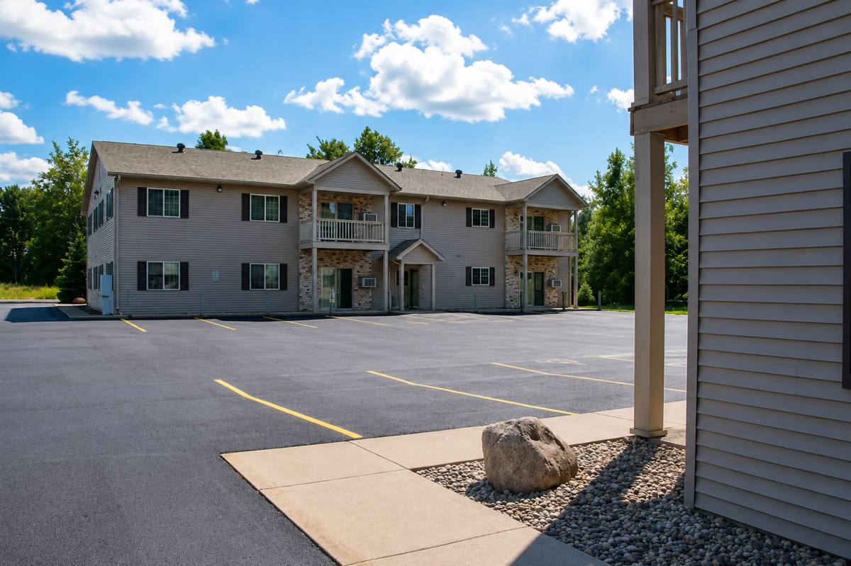 3616 Doolittle Drapt #2, Stevens Point, WI 54481 - Apartment for Rent - Image 2