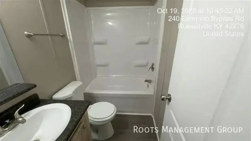272 Emerson Bypass Rd #A19, Russellville, KY 42276 - Apartment for Rent - Image 8